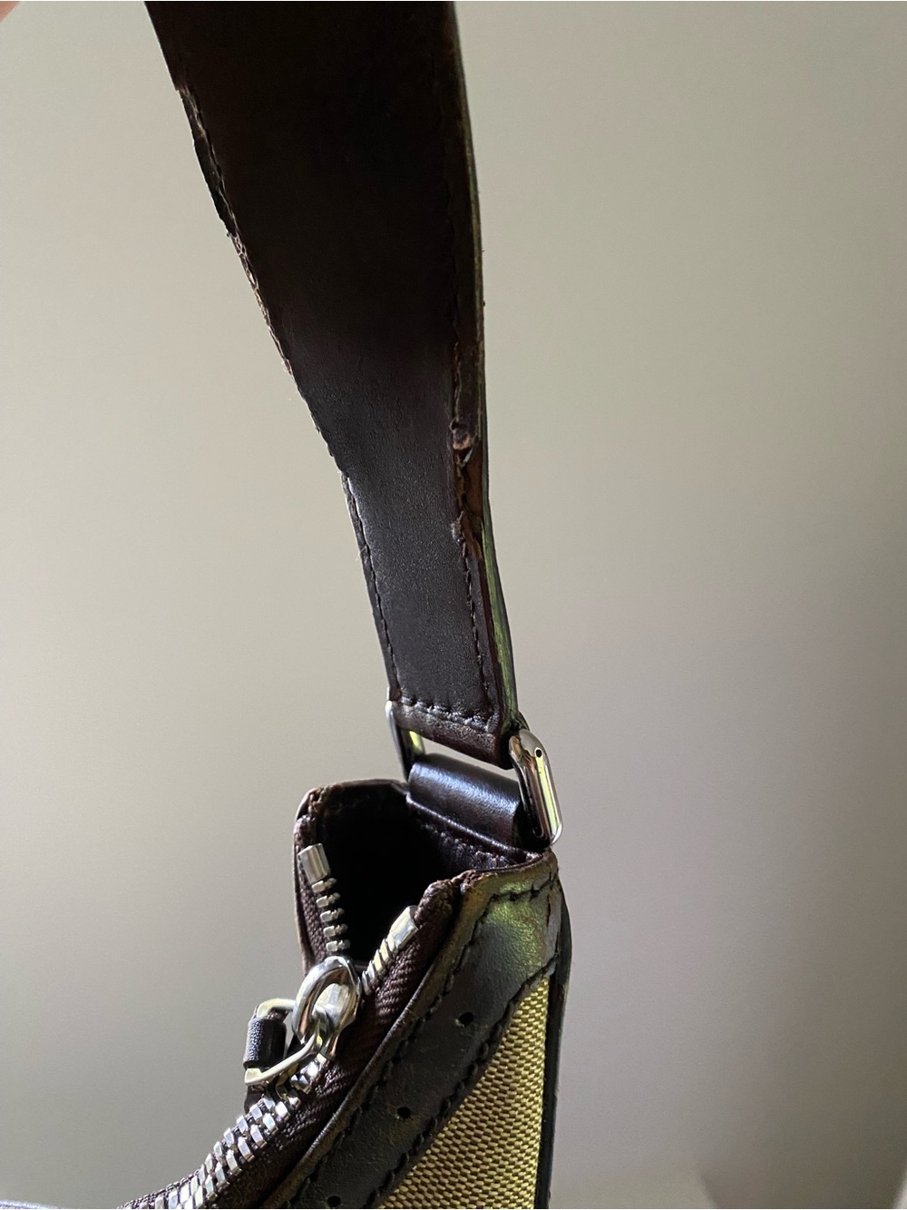 Gucci Britt Web Hobo Bag - Picture 13 of 14